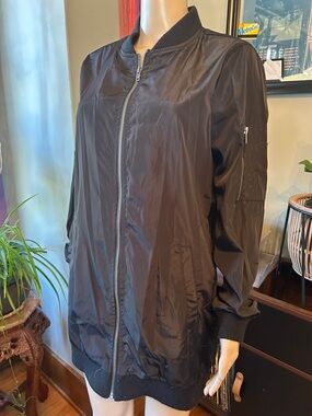 H&M Black Lightweight Women's Bomber Jacket